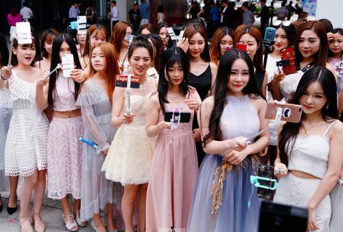 网红短连续剧,网红短连续剧揭秘